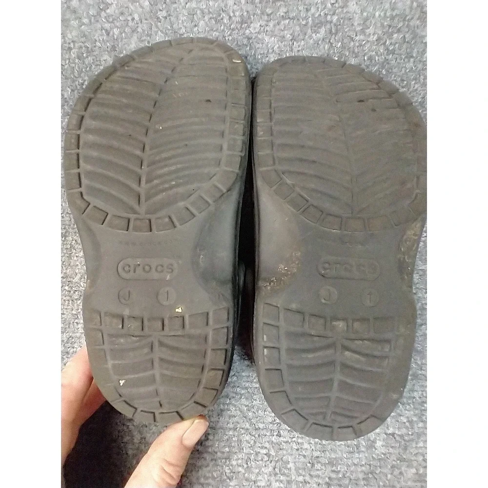 Crocs Kids Classic Clogs Black Mismatched Sizes J1 Spider-Man Batman Jibbitz